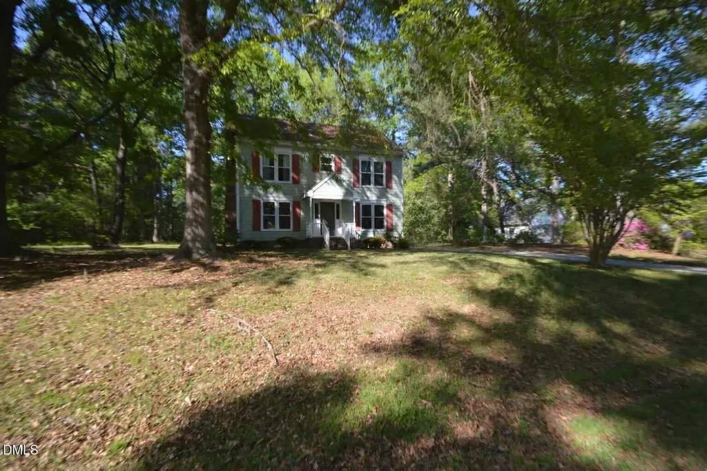 2504 Timothy Drive Fuquay Varina NC 27526