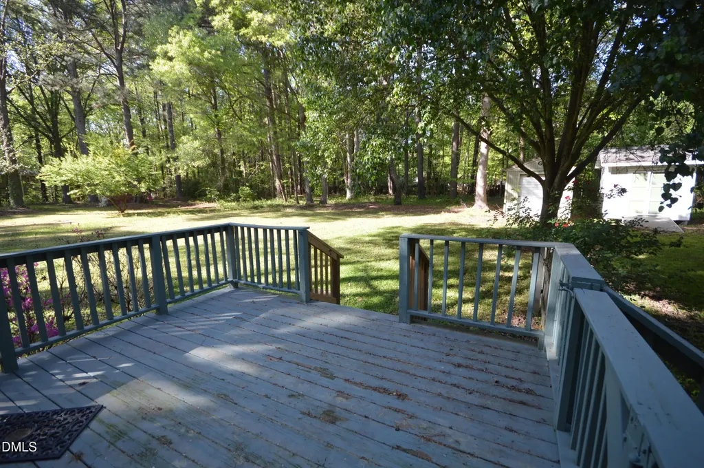 2504 Timothy Drive Fuquay Varina NC 27526