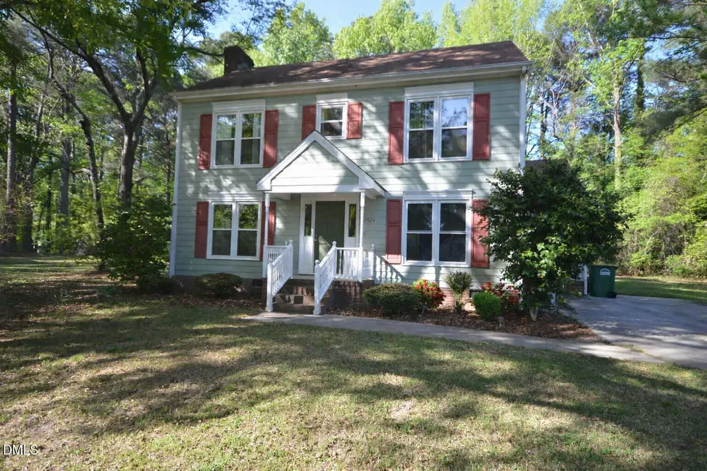 2504 Timothy Drive Fuquay Varina NC 27526