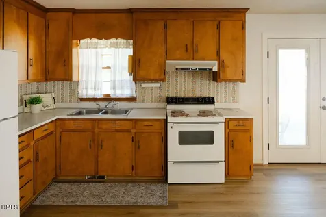 1612 Fairground Road Dunn NC 28334