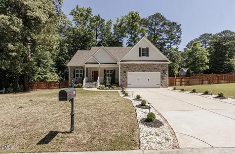 330 Carolina Oaks Avenue Smithfield NC 27577