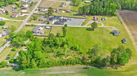 2115 Woods Crossroads Road Benson NC 27504