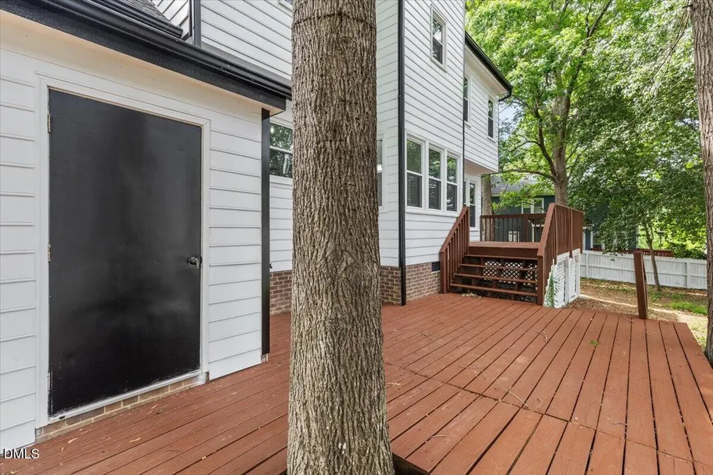4705 Atterbury Court Raleigh NC 27604