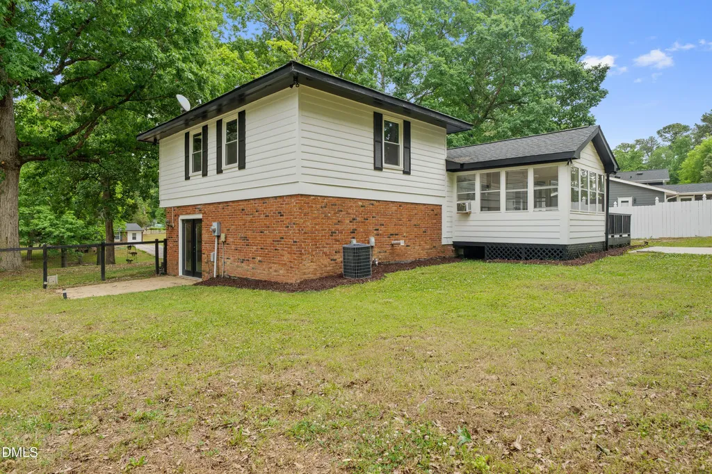 7221 Pilgrim Road Raleigh NC 27616