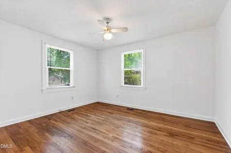 2316 Bedford Avenue Raleigh NC 27607