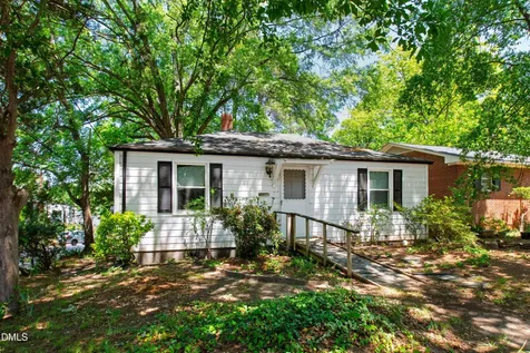2316 Bedford Avenue Raleigh NC 27607