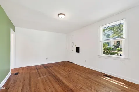 2316 Bedford Avenue Raleigh NC 27607