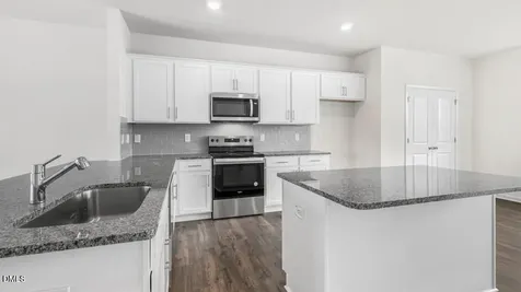 809 Lucky Clover Way Fuquay Varina NC 27526