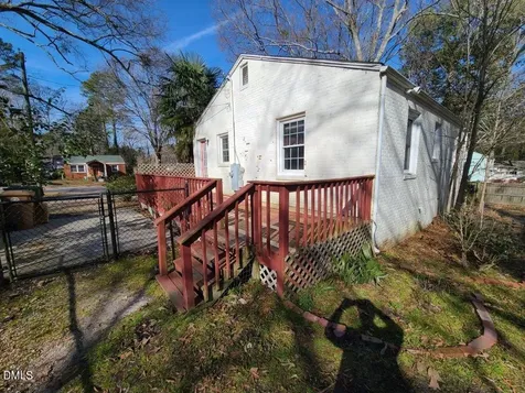 229 Urban Drive Cary NC 27511