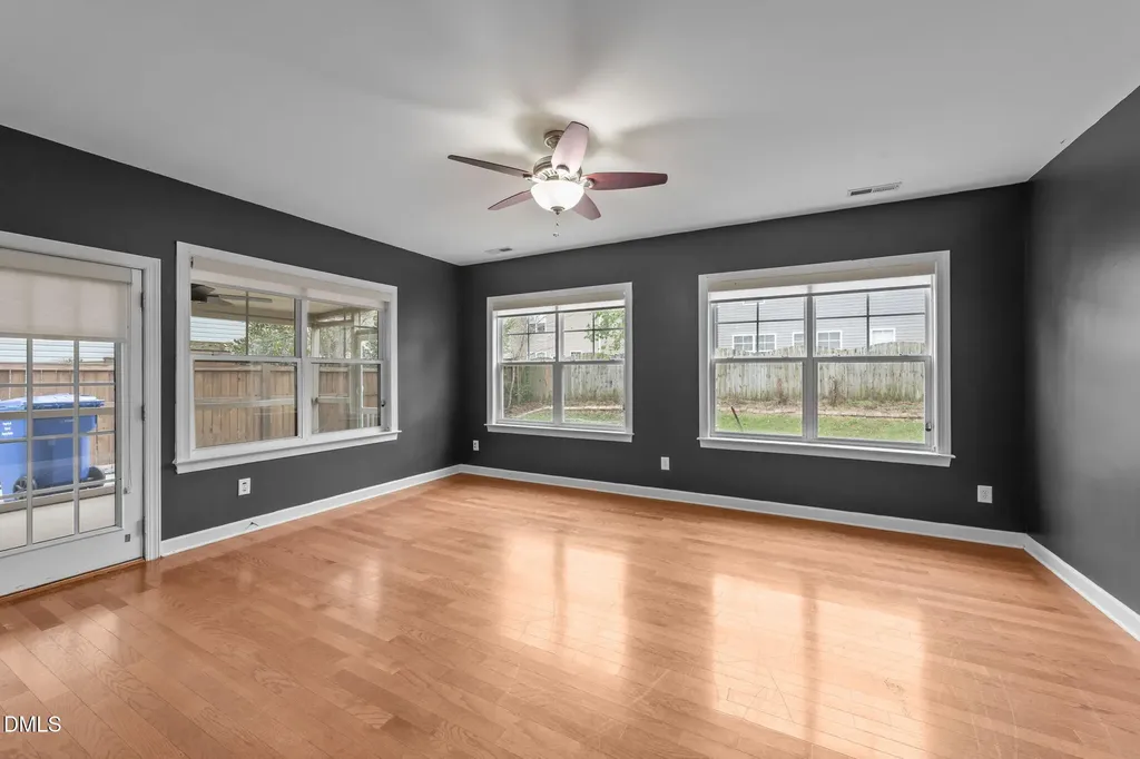 842 New Charleston Drive Fuquay Varina NC 27526