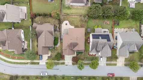 842 New Charleston Drive Fuquay Varina NC 27526