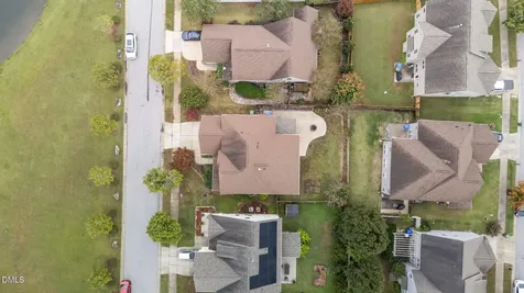 842 New Charleston Drive Fuquay Varina NC 27526