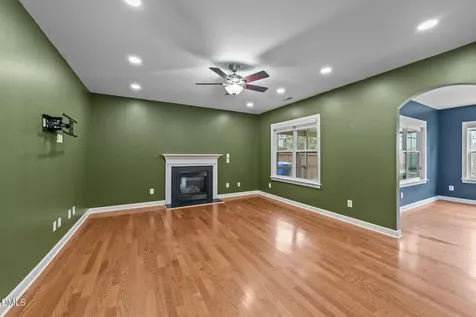 842 New Charleston Drive Fuquay Varina NC 27526
