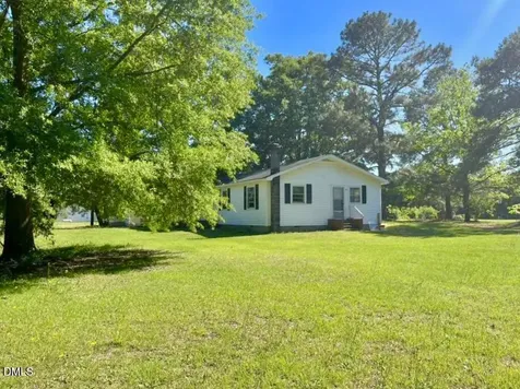 185 Summerhill Road Turkey NC 28393
