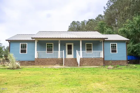 128 Hales Store Road Zebulon NC 27597