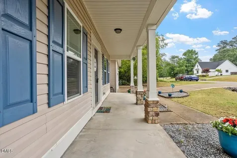 114 N Sunset Ridge Drive Willow Springs NC 27592