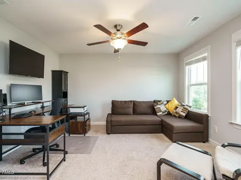 1004 Dogwood Bloom Lane Knightdale NC 27545