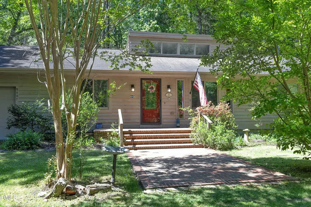 9407 Coachway Chapel Hill NC 27516