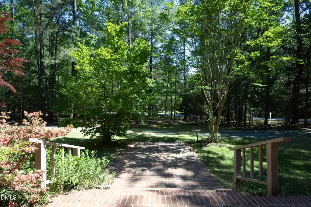 9407 Coachway Chapel Hill NC 27516