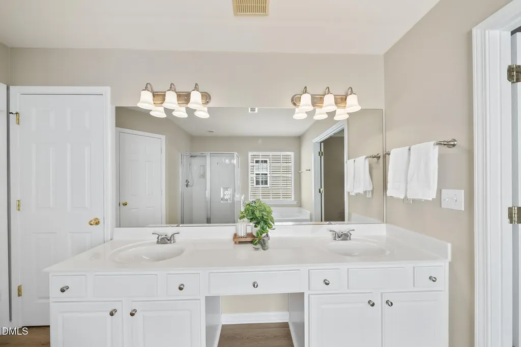1526 Michelle Drive Raleigh NC 27614