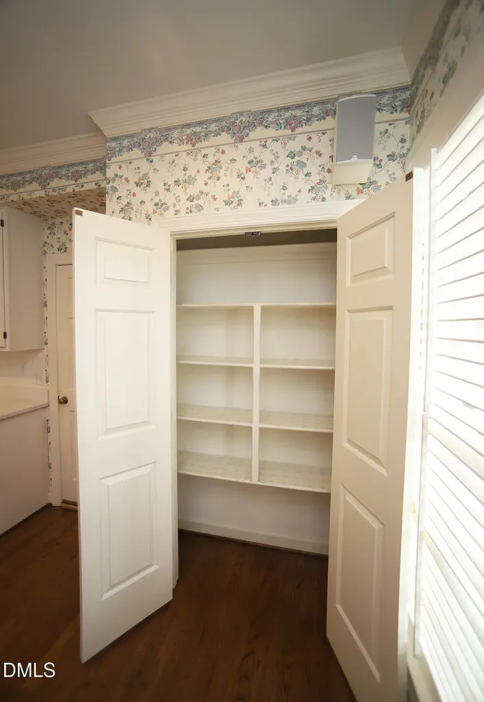 6013 Tenter Banks Square Raleigh NC 27609