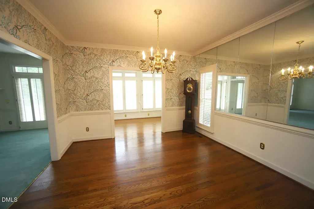 6013 Tenter Banks Square Raleigh NC 27609