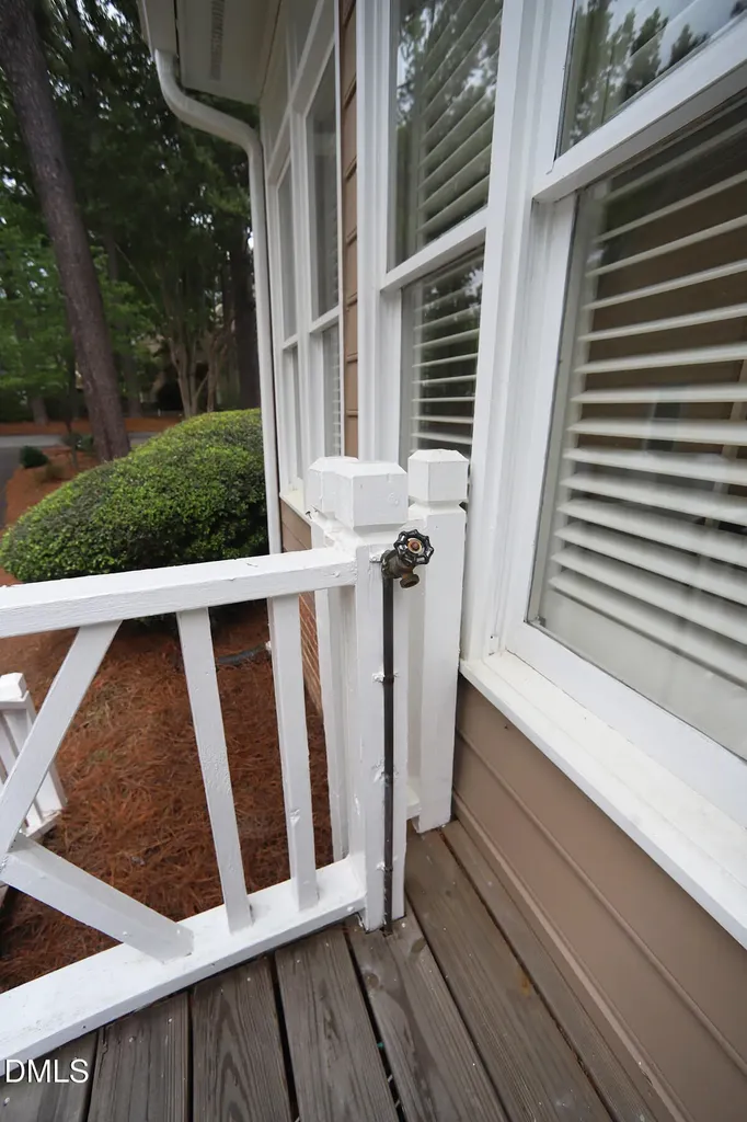 6013 Tenter Banks Square Raleigh NC 27609