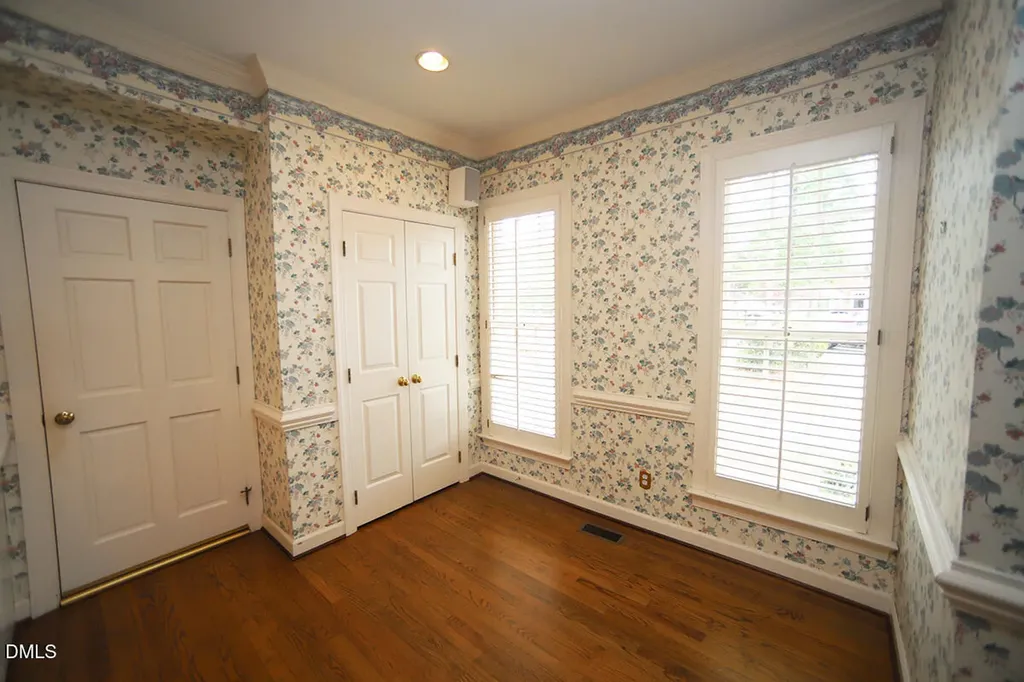 6013 Tenter Banks Square Raleigh NC 27609
