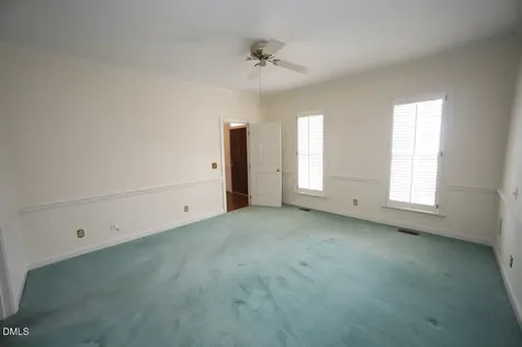6013 Tenter Banks Square Raleigh NC 27609