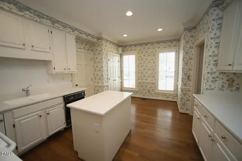 6013 Tenter Banks Square Raleigh NC 27609