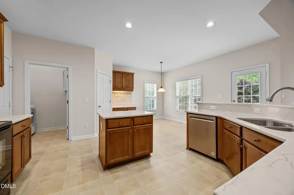 2419 Hidden Meadow Drive Fuquay Varina NC 27526