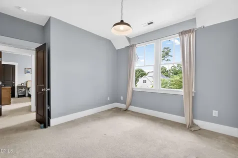 2825 Oakley Woods Lane Apex NC 27539