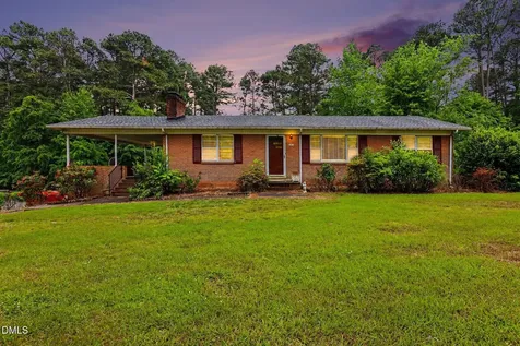 1813 Carbonton Road Sanford NC 27330