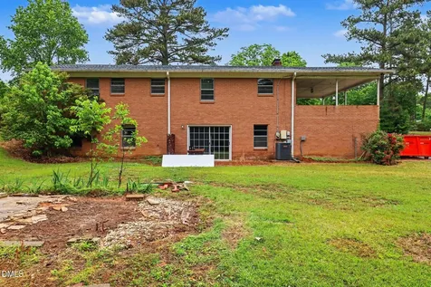 1813 Carbonton Road Sanford NC 27330