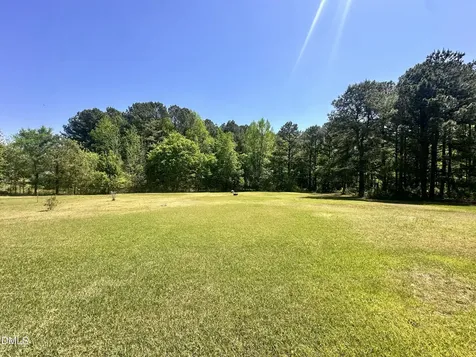6800 Nc-96 Selma NC 27576