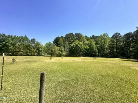 6800 Nc-96 Selma NC 27576