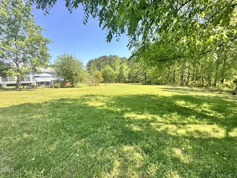 6800 Nc-96 Selma NC 27576