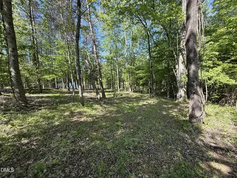 618 Crystal Cove Lane Yanceyville NC 27379