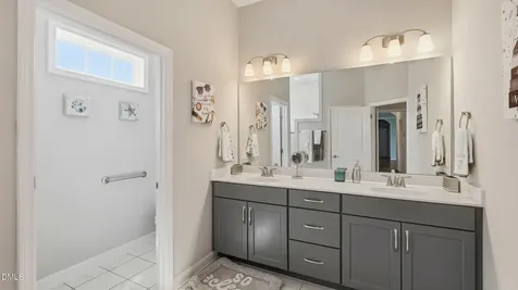 1003 Bryant Court Mebane NC 27302