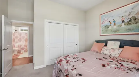 1003 Bryant Court Mebane NC 27302