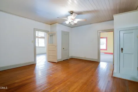 116 W West Hill Avenue S Hillsborough NC 27278