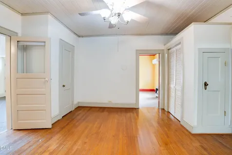 116 W West Hill Avenue S Hillsborough NC 27278