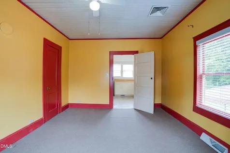 116 W West Hill Avenue S Hillsborough NC 27278