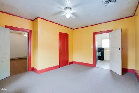 116 W West Hill Avenue S Hillsborough NC 27278