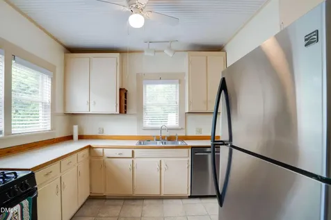 116 W West Hill Avenue S Hillsborough NC 27278