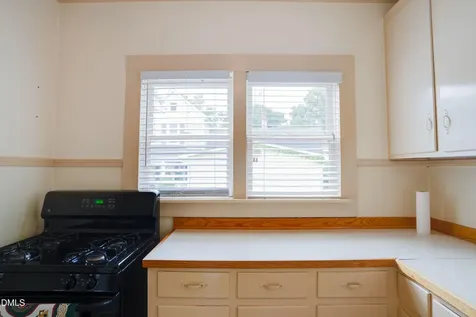 116 W West Hill Avenue S Hillsborough NC 27278