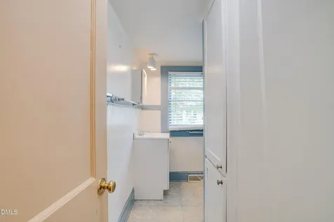 116 W West Hill Avenue S Hillsborough NC 27278