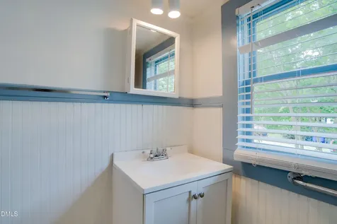 116 W West Hill Avenue S Hillsborough NC 27278