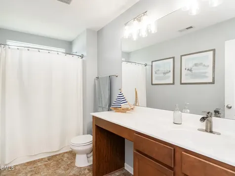 2324 Primrose Court Elon NC 27244