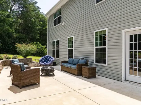 2324 Primrose Court Elon NC 27244